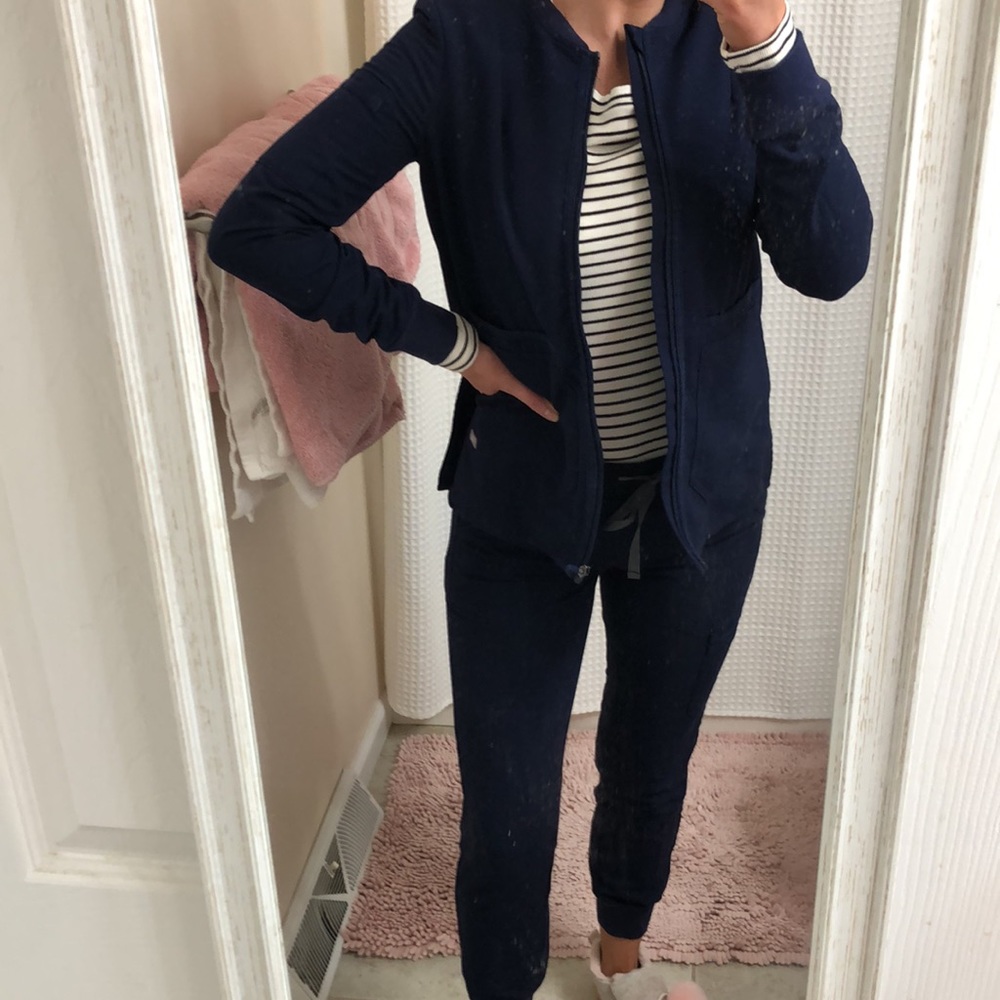 Figs Scrub Jacket - image 4